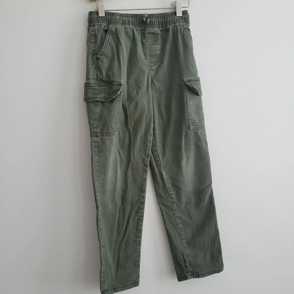 Gymboree bundle size 8 sweatpants, pants and tee
